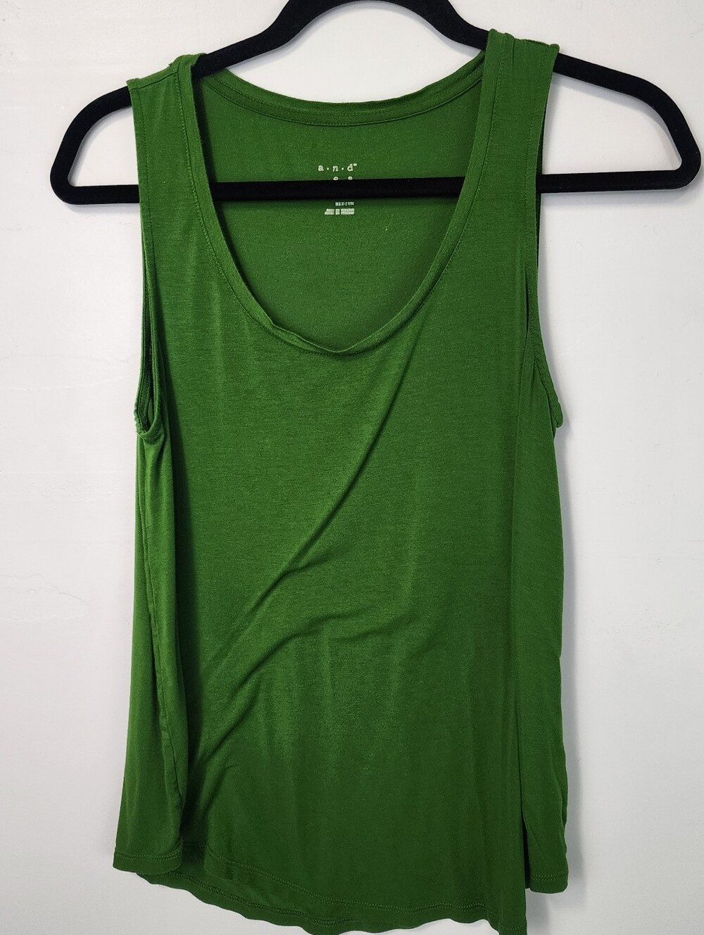 A New Day Green Scoop Neck Tank Top Sz Medium